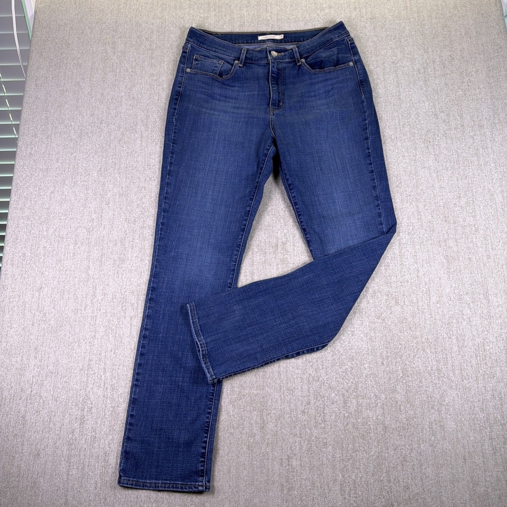 Levi's Jeans Women's Size 12 31x30 Classic Straight Light‎ Wash Denim Stretch